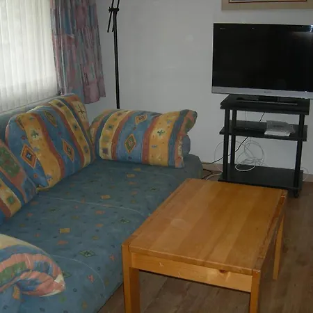 Apartment Bündawiese 6 *